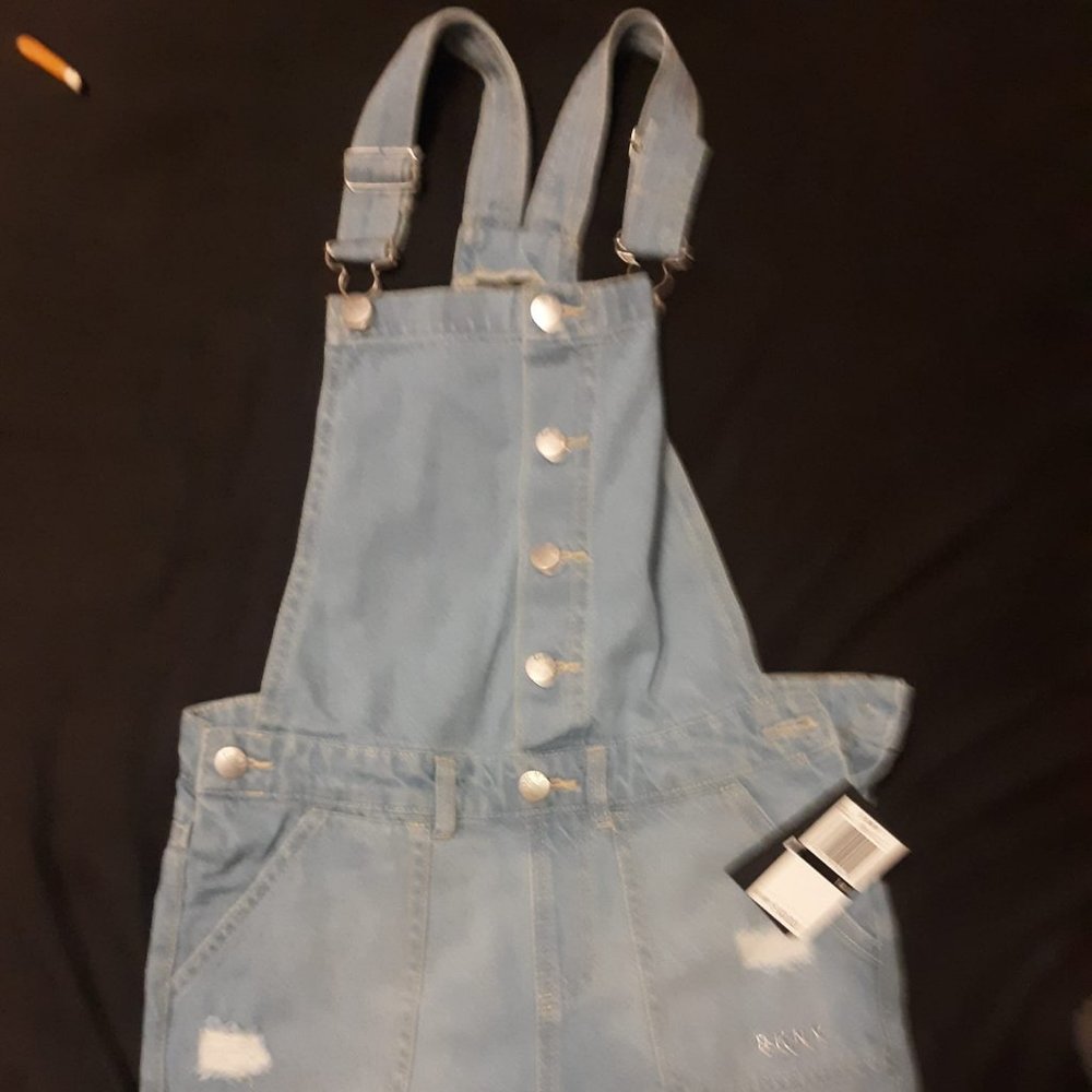 DKNY Light Over All Shorts